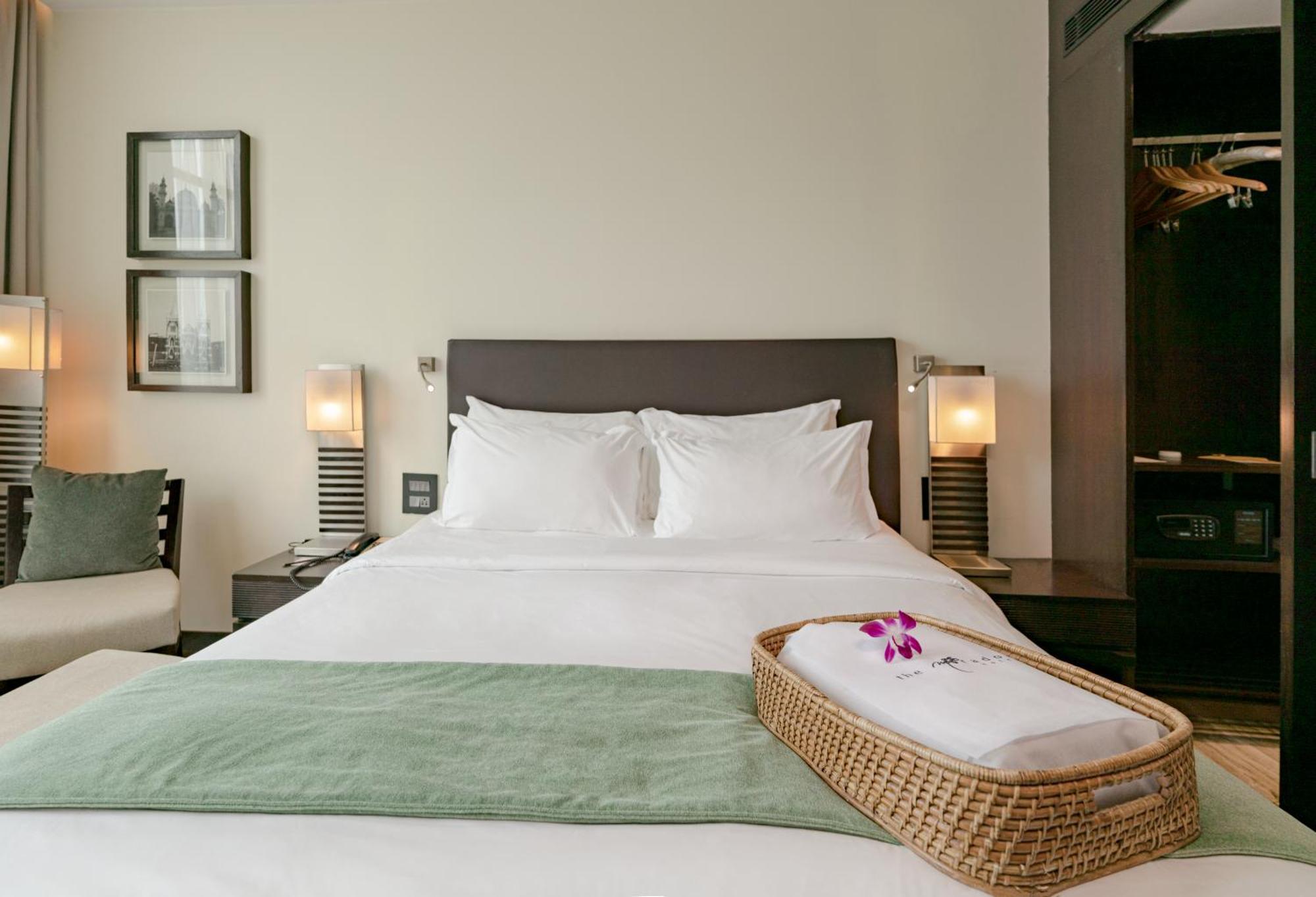 The Mirador 4*